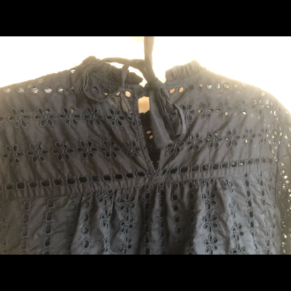 J. Crew black eyelet blouse AL603 - Picture 4 of 6
